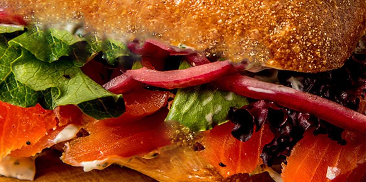 laksesandwich_hos dueodde diner & steakhouse i Dueodde